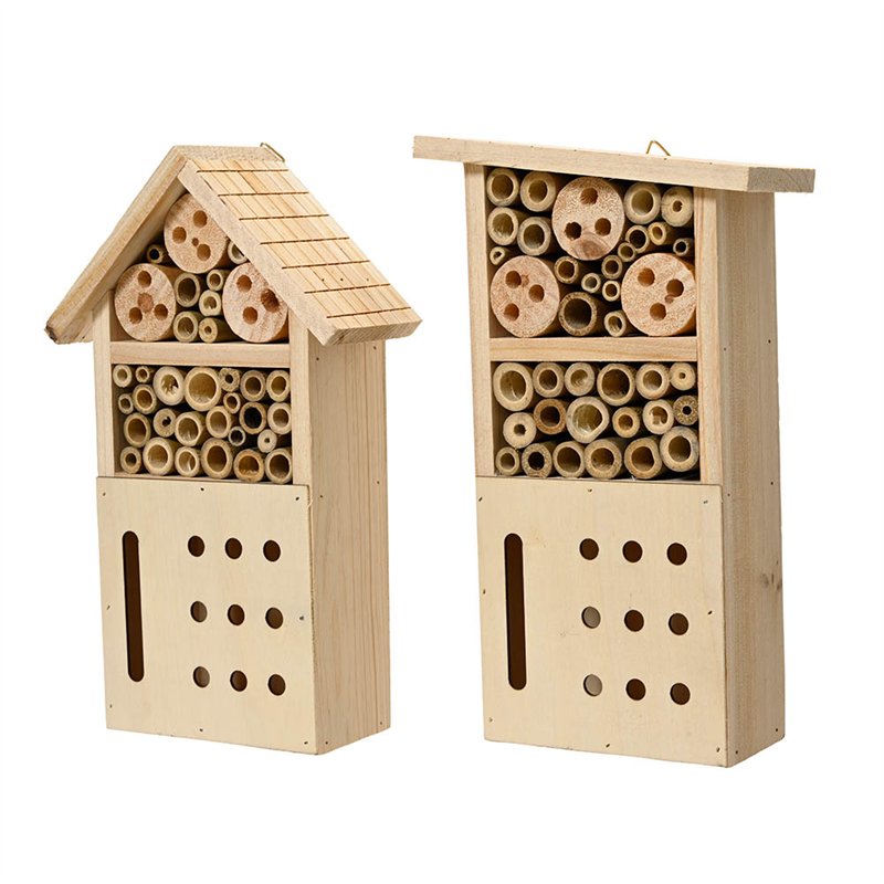 Hotel de insectos madera de pino, modelos variados. 18 x 9 x 27 cm