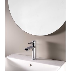 Compra Targa lavabo cuerpo liso cromo stock en Saneamientos